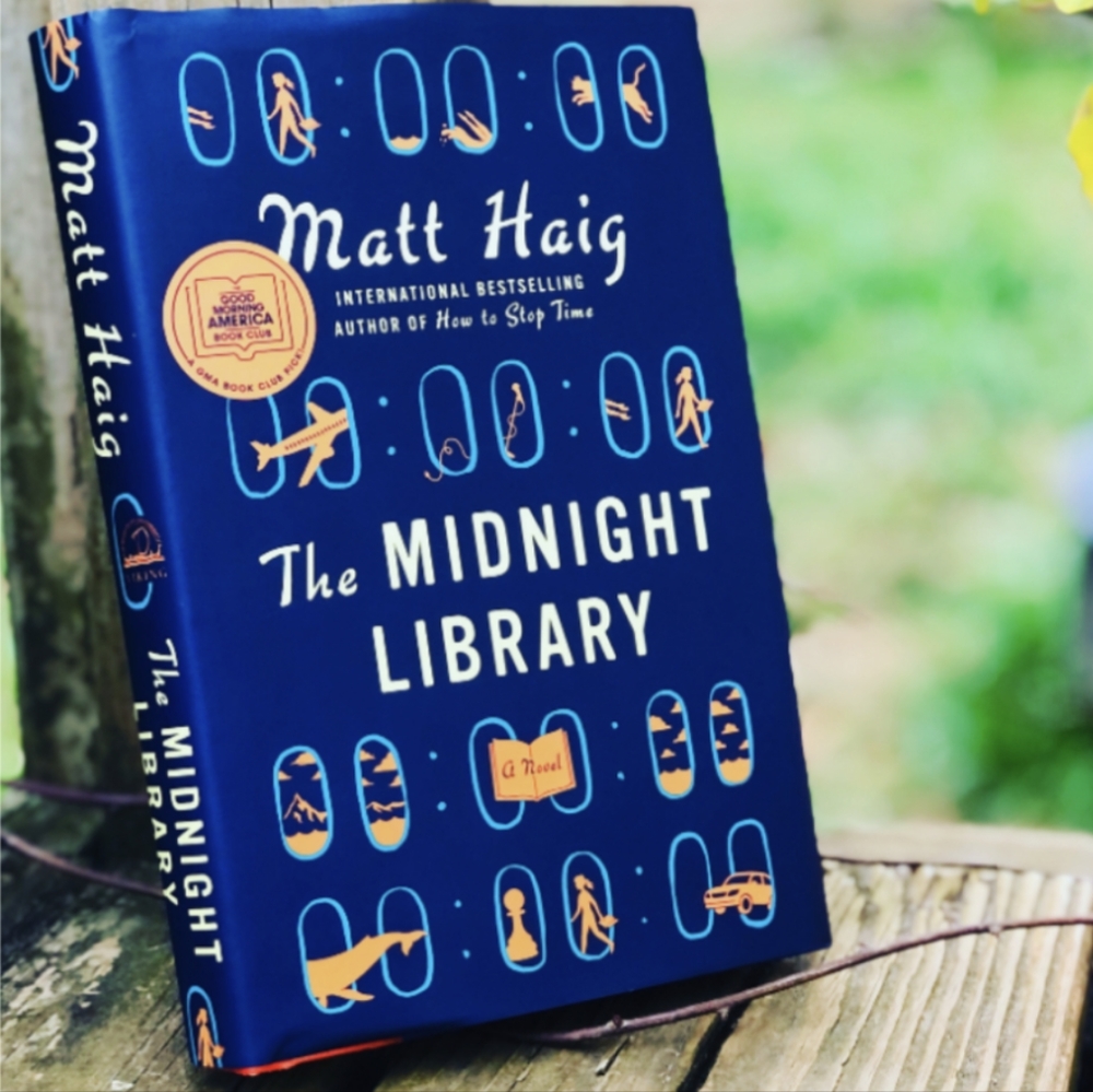 Hardcover Used Book - The Midnight Library